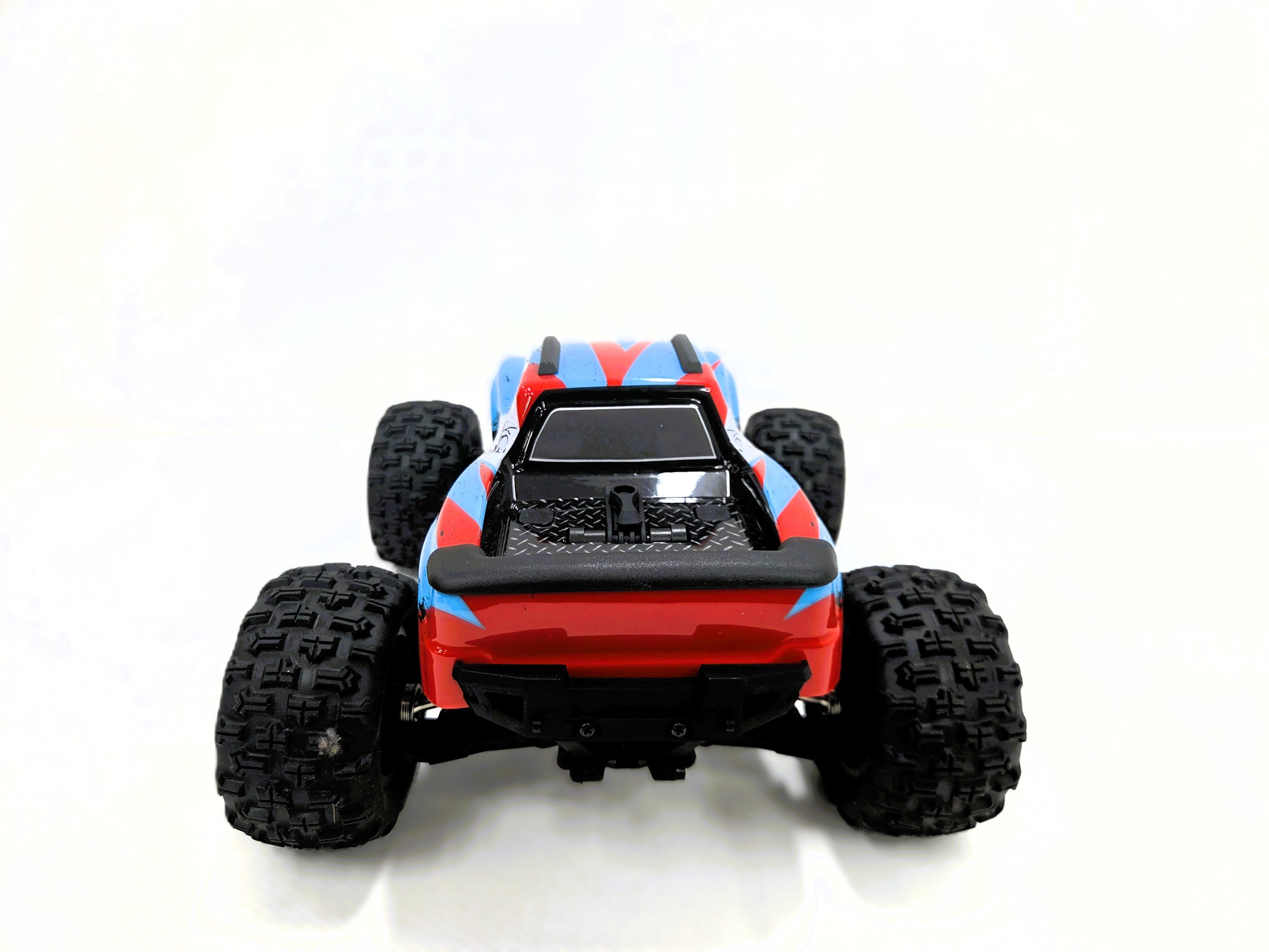 Electric-Powered Off-Road Truck RCC | 1:16 4WD High-Performance RC Truck