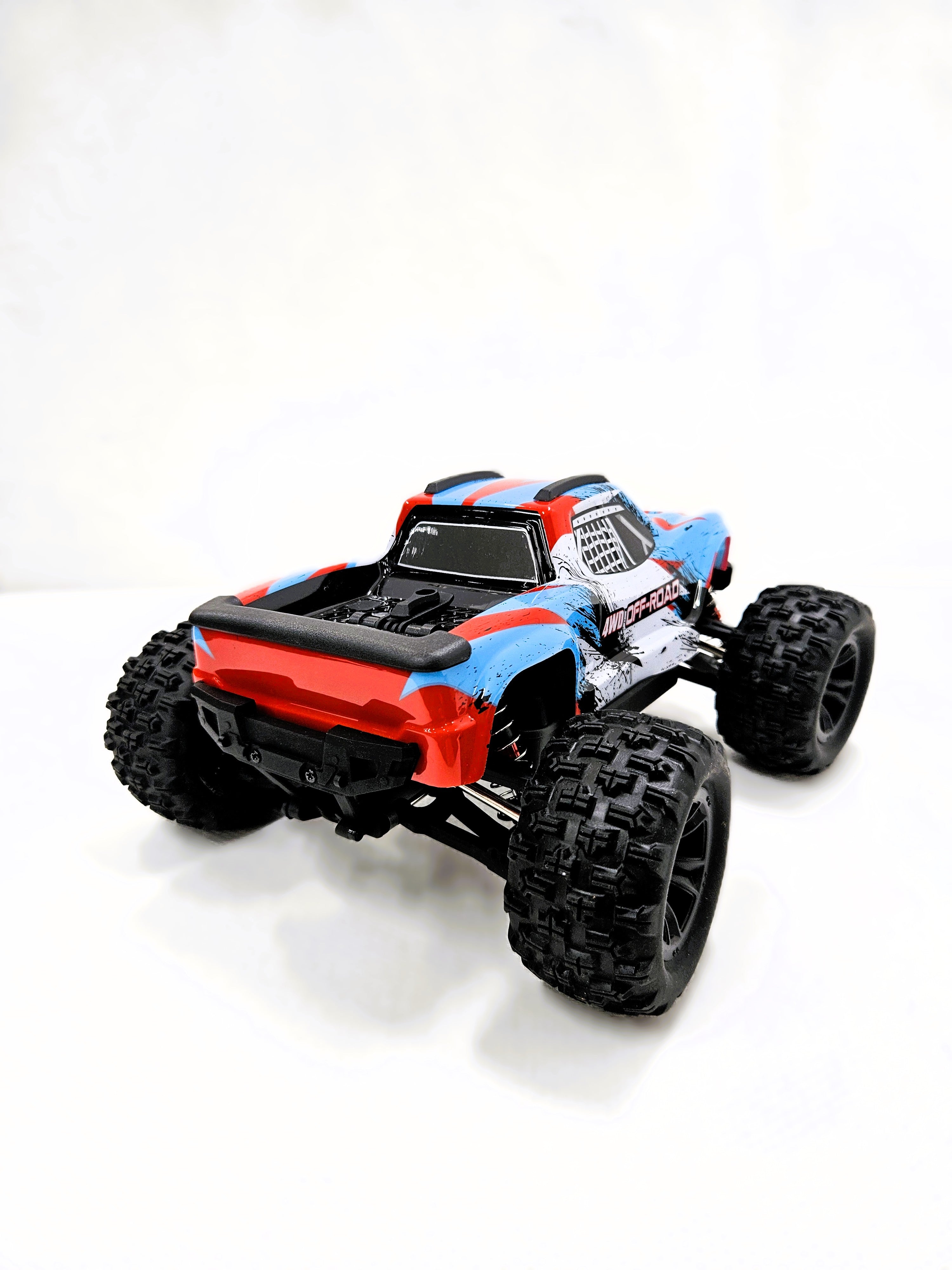 Electric-Powered Off-Road Truck RCC | 1:16 4WD High-Performance RC Truck