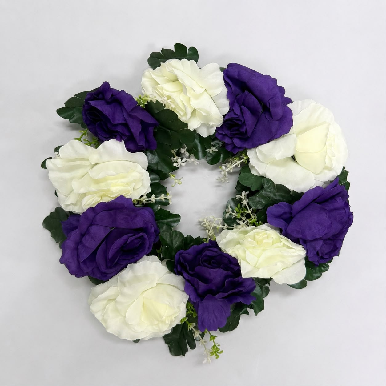 Small Purple & White Artificial Flower Ring
