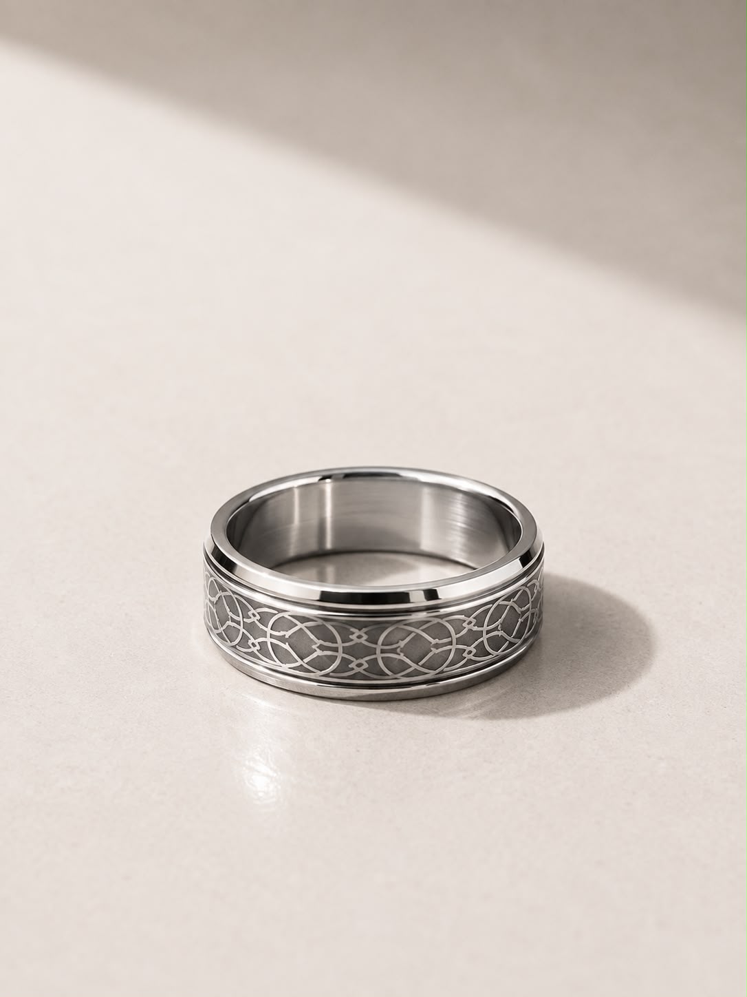 Men’s Silver Celtic Pattern Ring