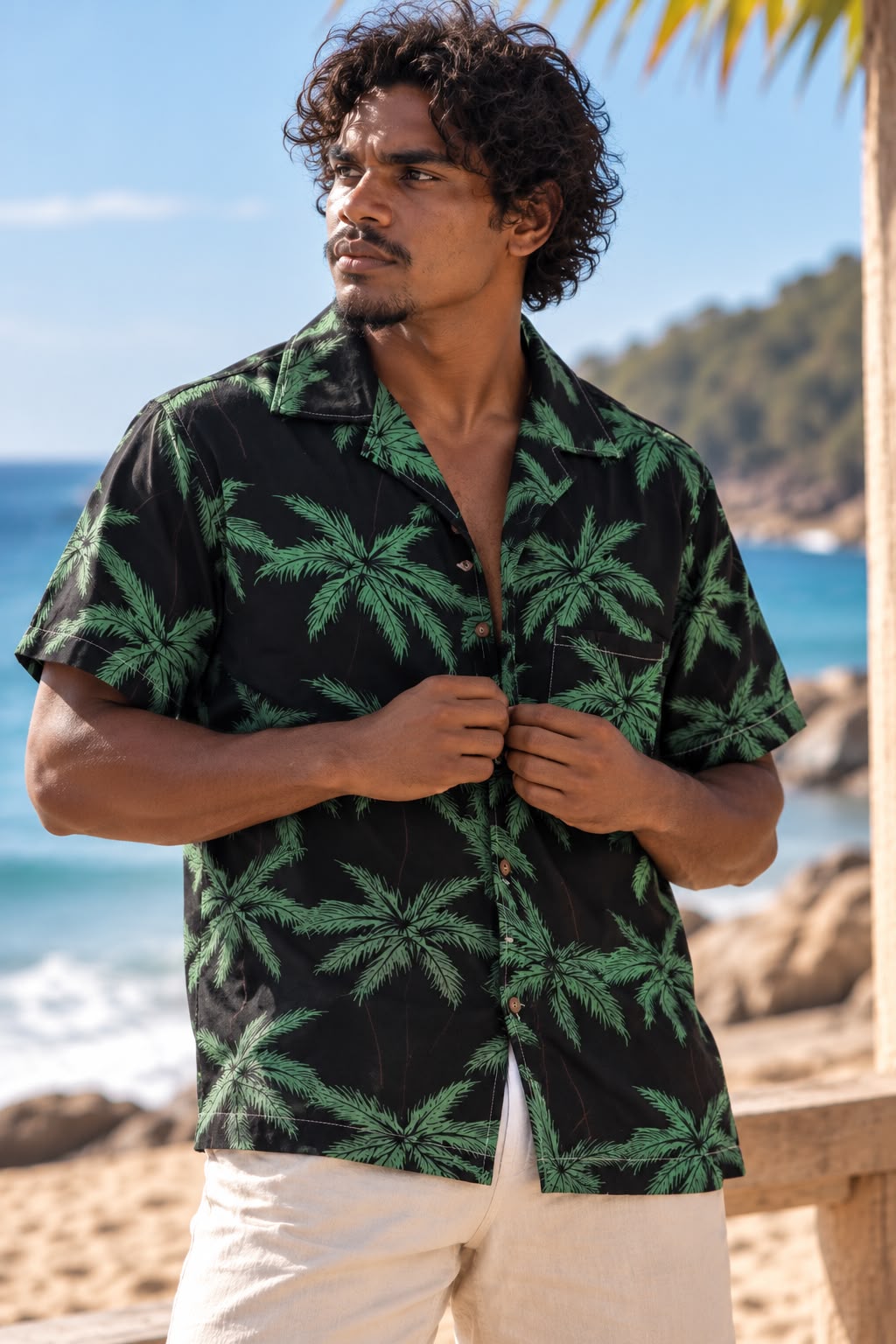Men’s Green Palm Tree Print Beach Shirt – Black