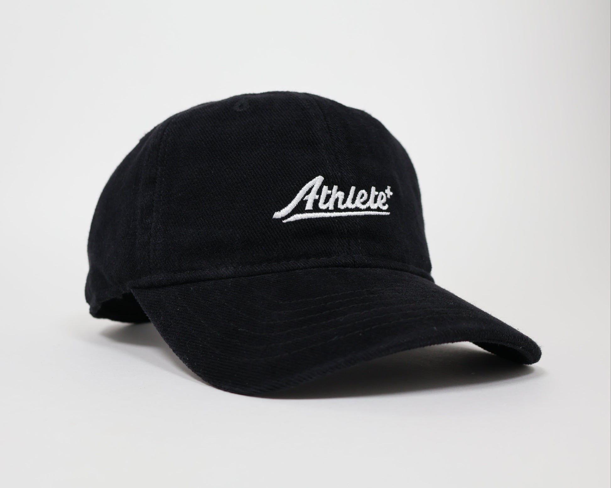 Men's Black and White Baseball Cap – Athlete-Inspired Design with Sporty Look and Adjustable Fit